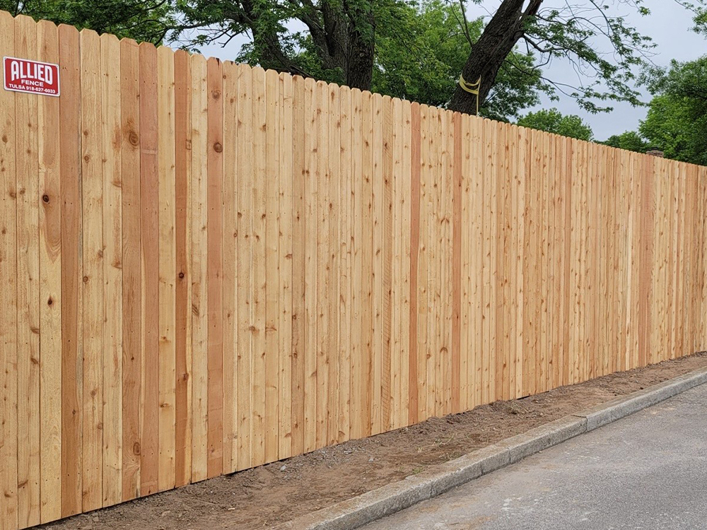 Jenks OK stockade style wood fence
